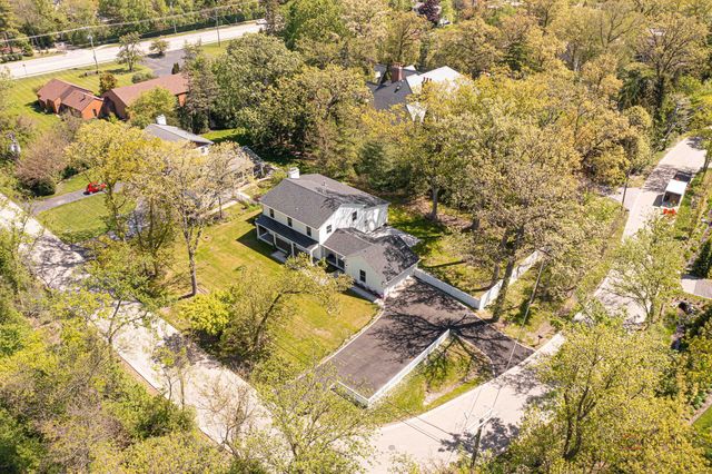 707 Brierhill Road, Deerfield, IL 60015