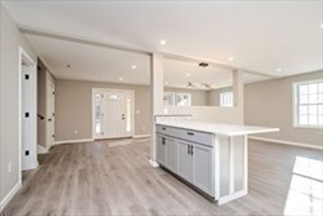 13 Showell Pond Road, Sandown, NH 03841