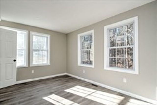 13 Showell Pond Road, Sandown, NH 03841