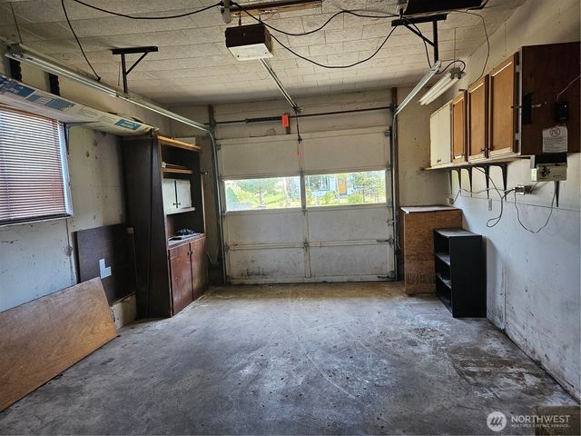 1635 Jackson Street, Shelton, WA 98584
