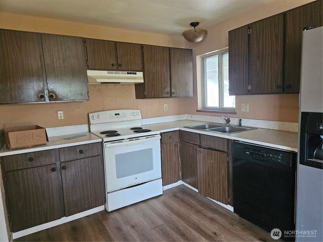 1635 Jackson Street, Shelton, WA 98584