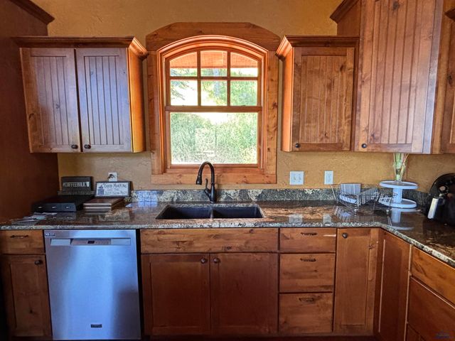188 OAK RIDGE RD, Spearfish, SD 57783