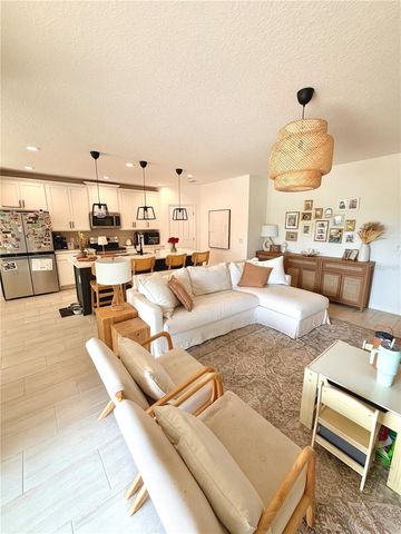 4209 DELEON STREET, Haines City, FL 33844