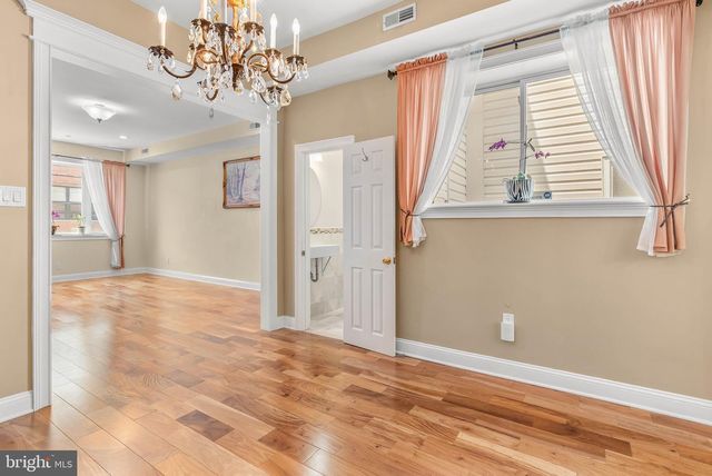2515 S 16TH ST, Philadelphia, PA 19145