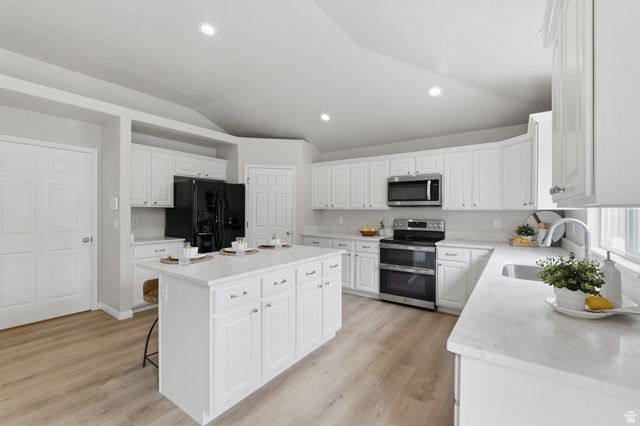 1078 N COYOTE RUN, Saratoga Springs, UT 84045
