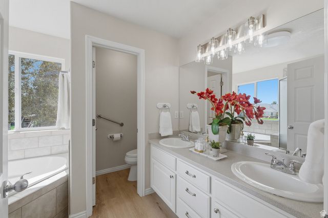1078 N COYOTE RUN, Saratoga Springs, UT 84045