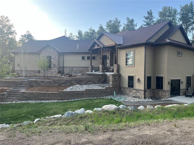 1372 Kenosha Dr, Larkspur, CO 80118