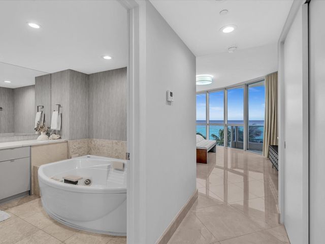 1600 S Ocean Blvd 403, Pompano Beach, FL 33062