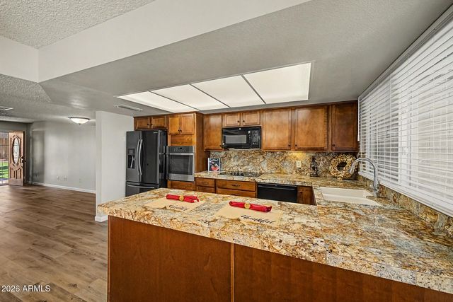 1837 W STELLA Lane, Phoenix, AZ 85015