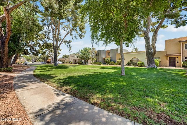 1837 W STELLA Lane, Phoenix, AZ 85015