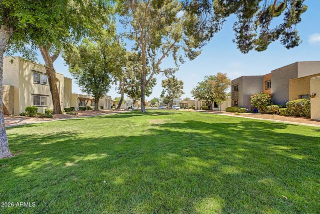 1837 W STELLA Lane, Phoenix, AZ 85015