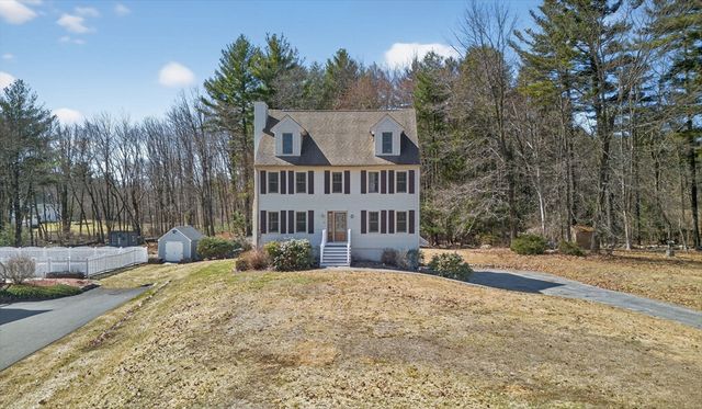 12 Hammond Farm Rd, Haverhill, MA 01832