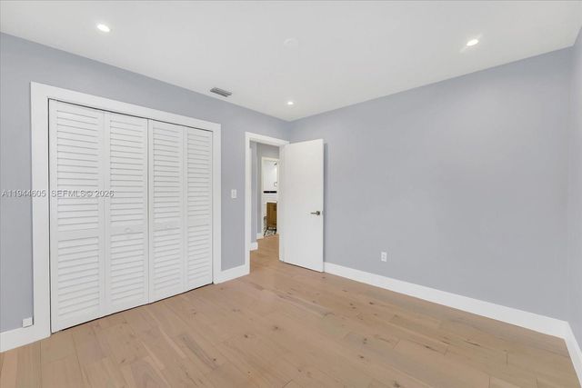 10330 SW 51st St, Miami, FL 33165