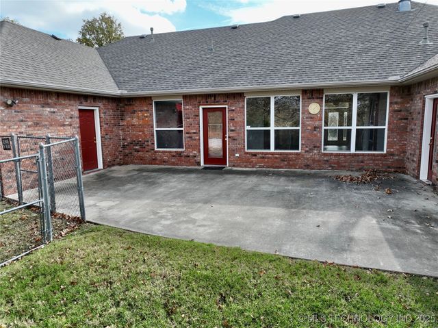 2013 State Hwy 9A, Eufaula, OK 74432