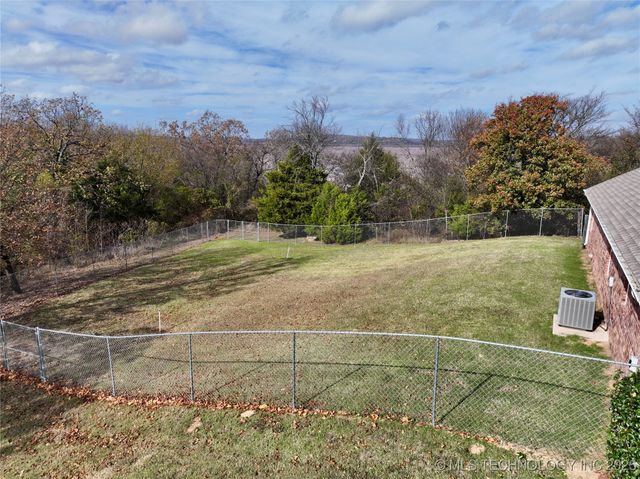 2013 State Hwy 9A, Eufaula, OK 74432