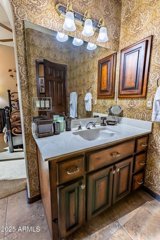 8352 E Canyon Estates Circle, Gold Canyon, AZ 85118