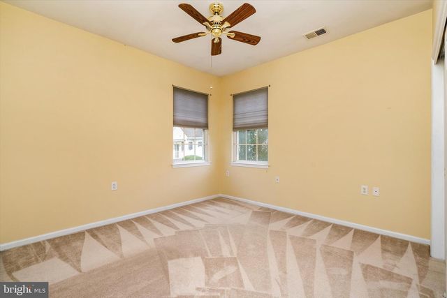 101 MEADOWLARK DR, Hamilton, NJ 08690