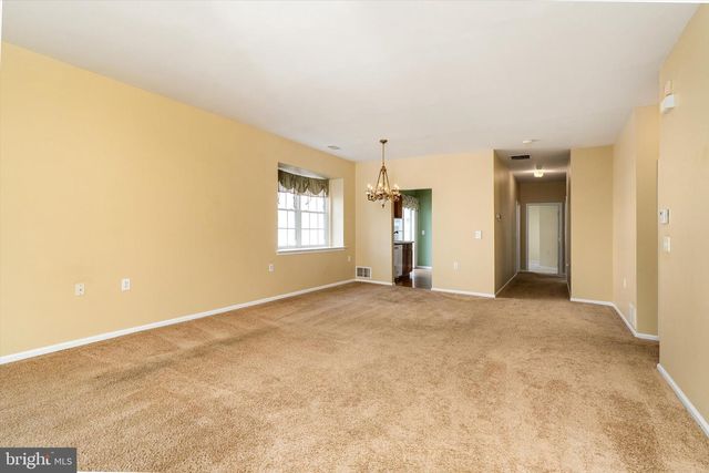 101 MEADOWLARK DR, Hamilton, NJ 08690