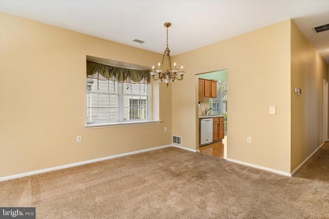 101 MEADOWLARK DR, Hamilton, NJ 08690