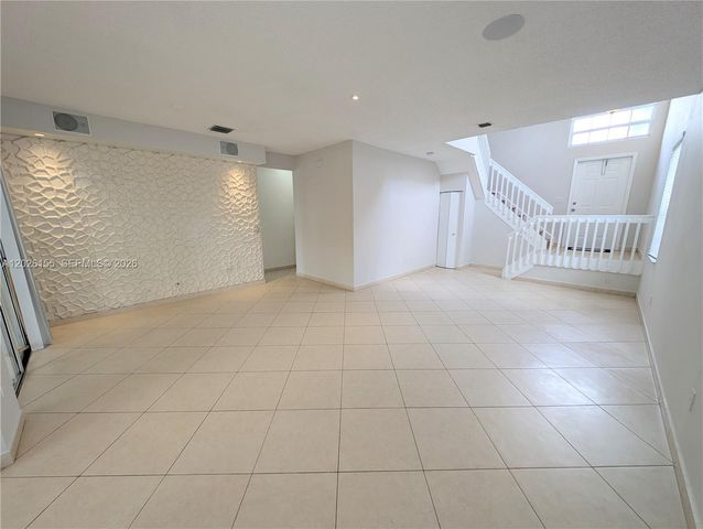 15320 NW 6th Ct 0, Pembroke Pines, FL 33028