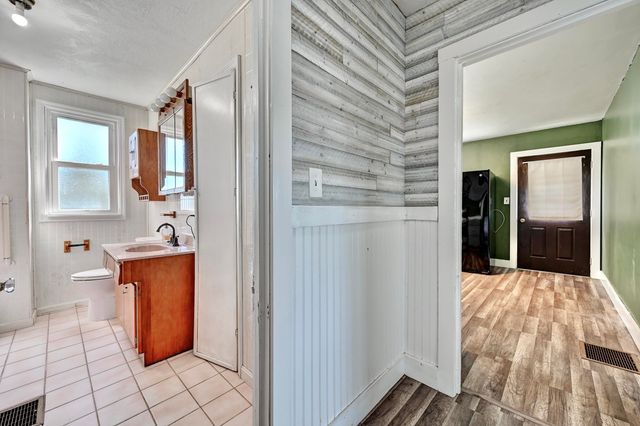 861 Gilbert Ridge Road, Alexandria, KY 41001