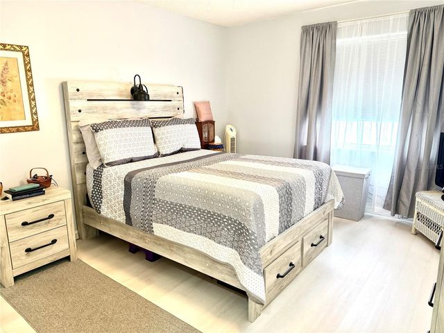 1026 83RD TERRACE N 1026, St Petersburg, FL 33702