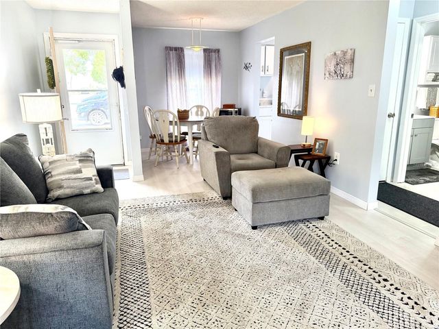 1026 83RD TERRACE N 1026, St Petersburg, FL 33702