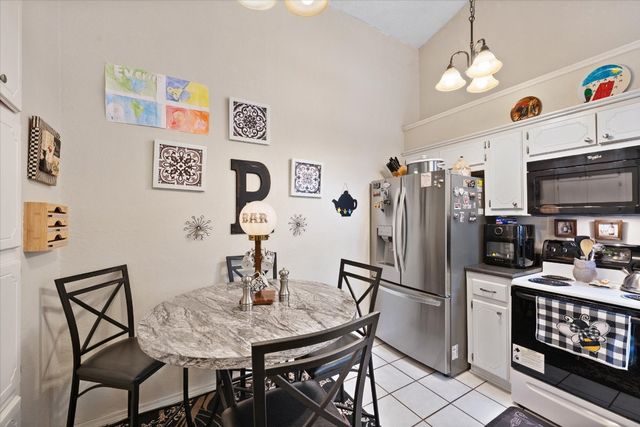 6104 Westlane Street, Oklahoma City, OK 73142