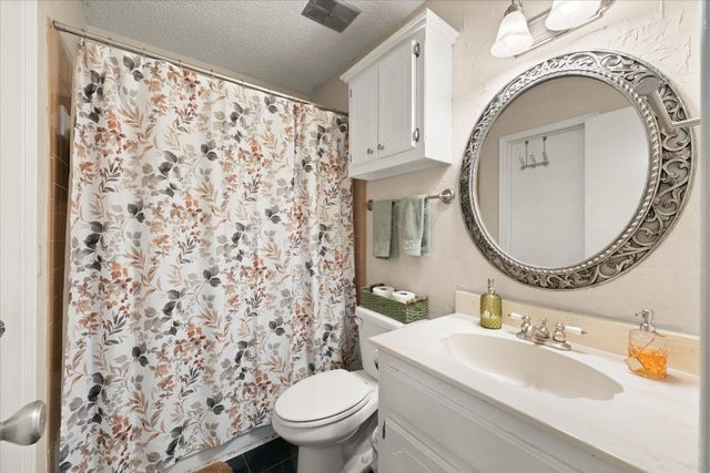 6104 Westlane Street, Oklahoma City, OK 73142