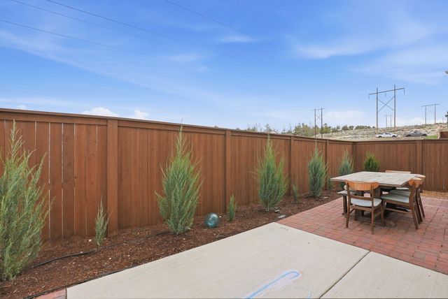 4015 SW Quartz Place, Redmond, OR 97756