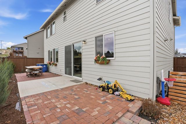 4015 SW Quartz Place, Redmond, OR 97756