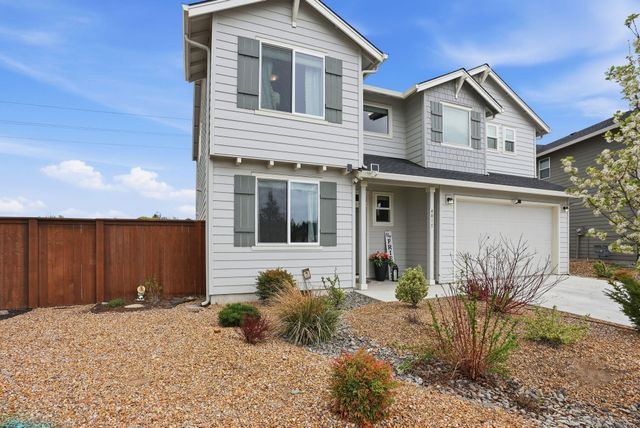 4015 SW Quartz Place, Redmond, OR 97756