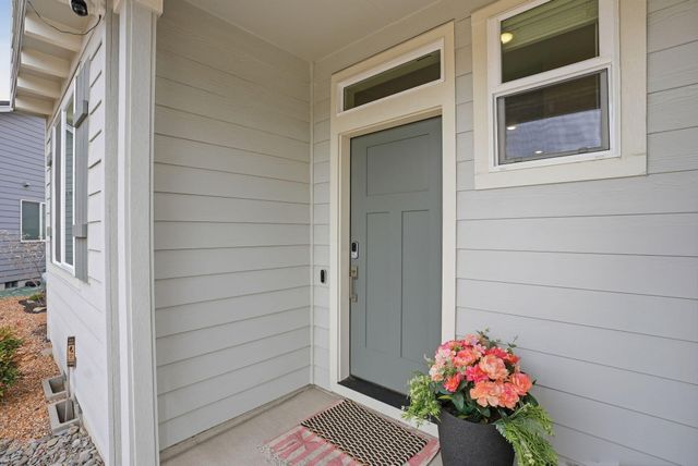 4015 SW Quartz Place, Redmond, OR 97756