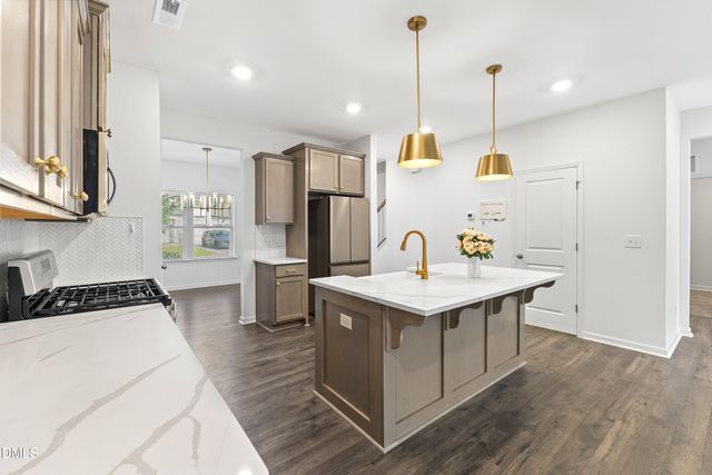 38 Silver Moon Lane, Clayton, NC 27527