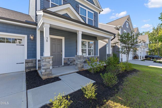 38 Silver Moon Lane, Clayton, NC 27527