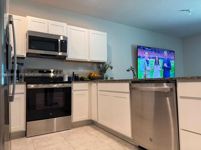 1057 NW 5th St 1057, Florida City, FL 33034