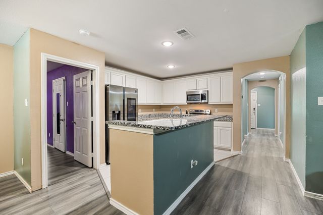 600 Saint Luke Street, Terrell, TX 75160