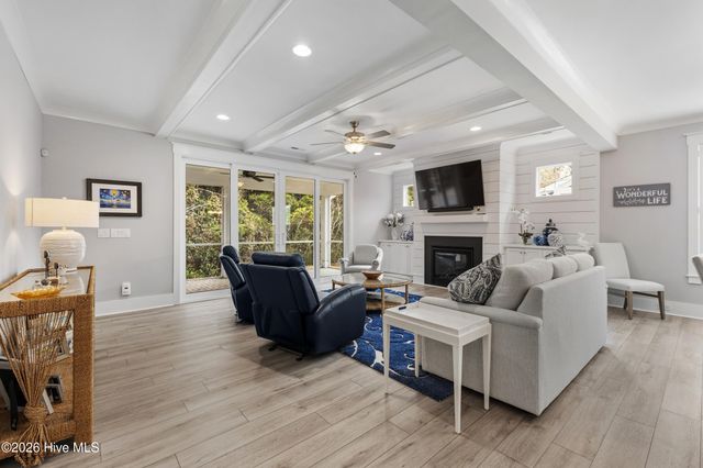 2165 Palm Pointe NE, Leland, NC 28451