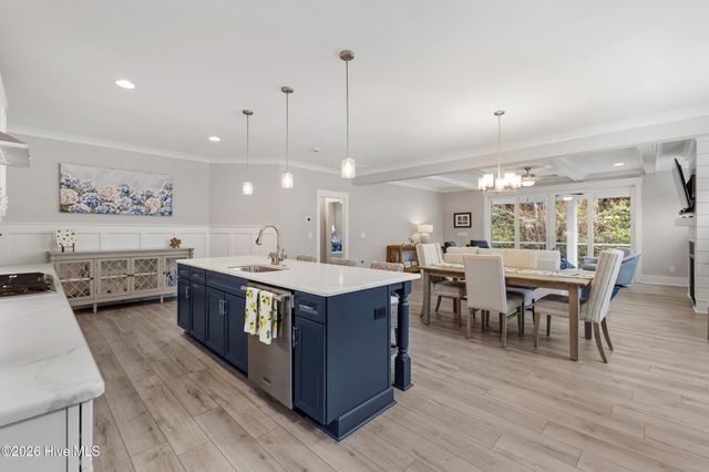 2165 Palm Pointe NE, Leland, NC 28451