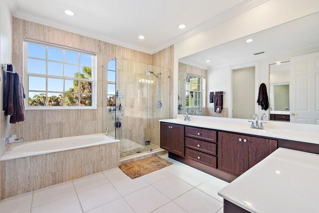 206 Barbados Drive, Jupiter, FL 33458