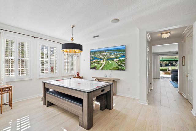 206 Barbados Drive, Jupiter, FL 33458