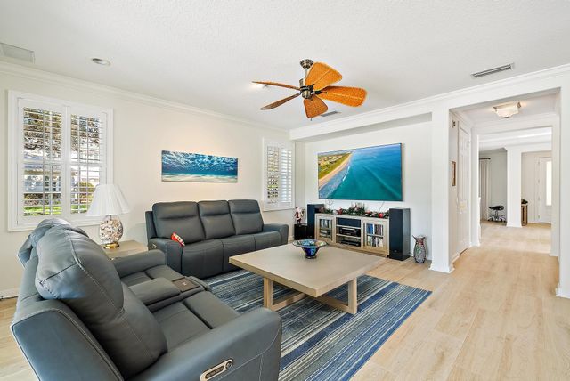 206 Barbados Drive, Jupiter, FL 33458