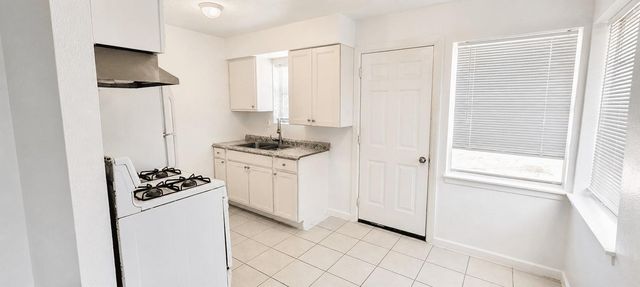 7818 Oak Knoll Lane Lane A, Houston, TX 77028