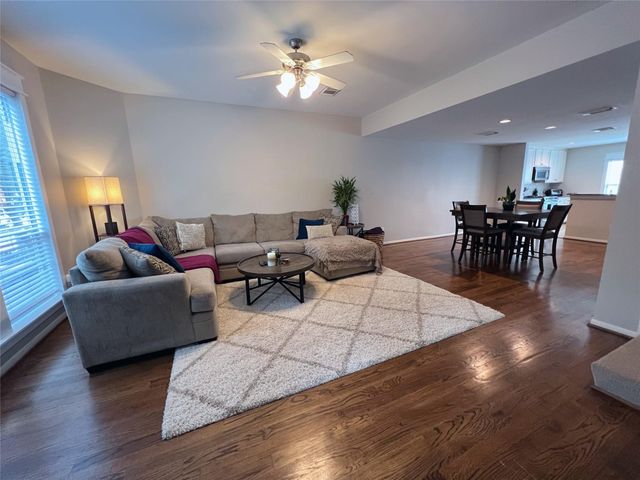1728 Bevis Street, Houston, TX 77008