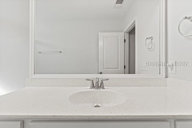 8 Buckhorn St, Bluffton, SC 29910