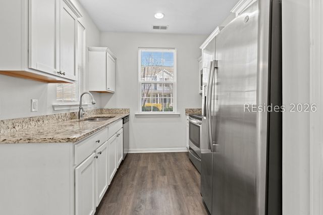 8 Buckhorn St, Bluffton, SC 29910