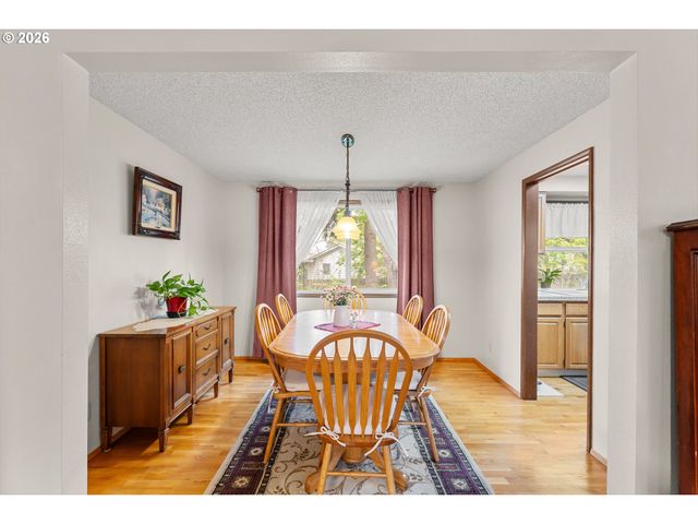5245 Sw 205TH Ct, Aloha, OR 97078