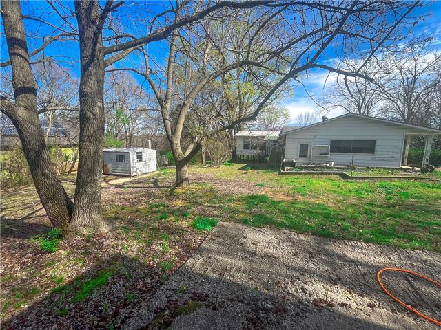 3233 Blue Hill Road, Rogers, AR 72758