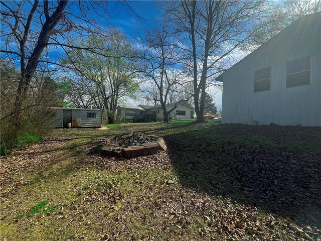 3233 Blue Hill Road, Rogers, AR 72758