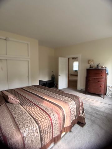 283 East Avenue, Napoleon, MI 49261